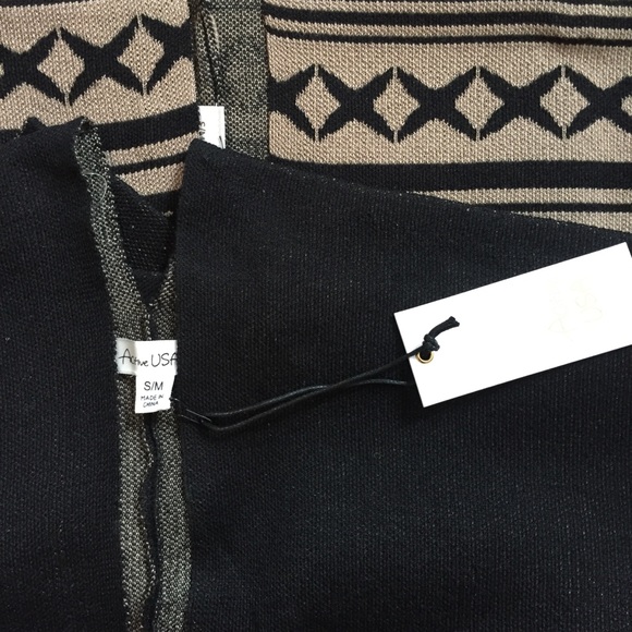 NWT M/L Geometric Poncho Black/Brown - Picture 6 of 7